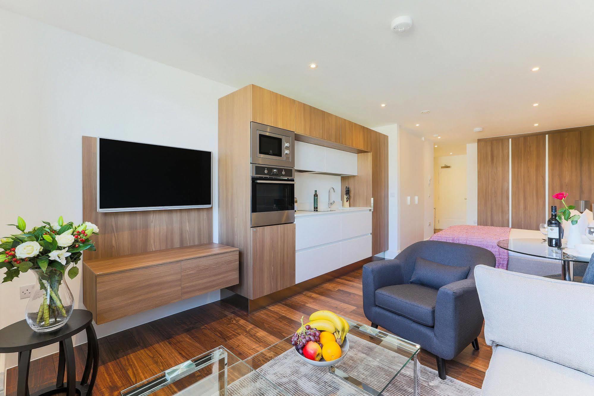 Swiss Cottage One 런던 외부 사진